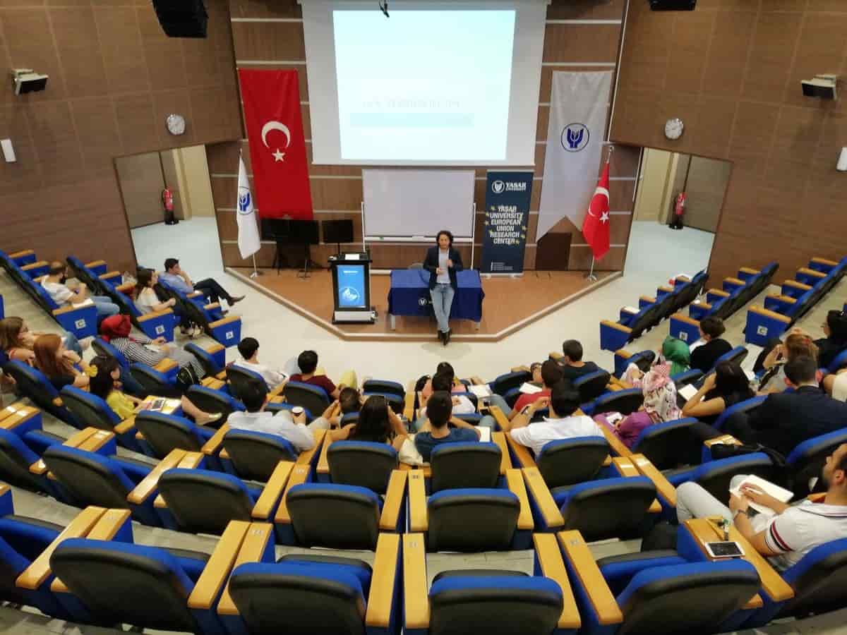 هل جامعة يشار معترف بها عربيا؟